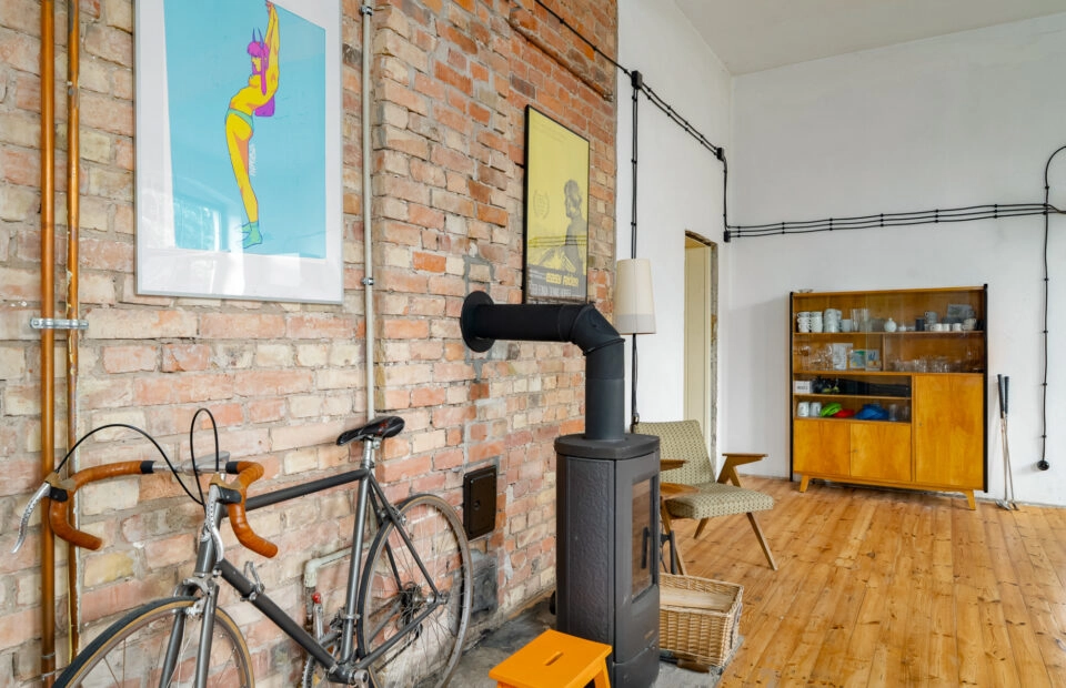 salon prawie 60m2| stara szkoła| Poznań 30 km