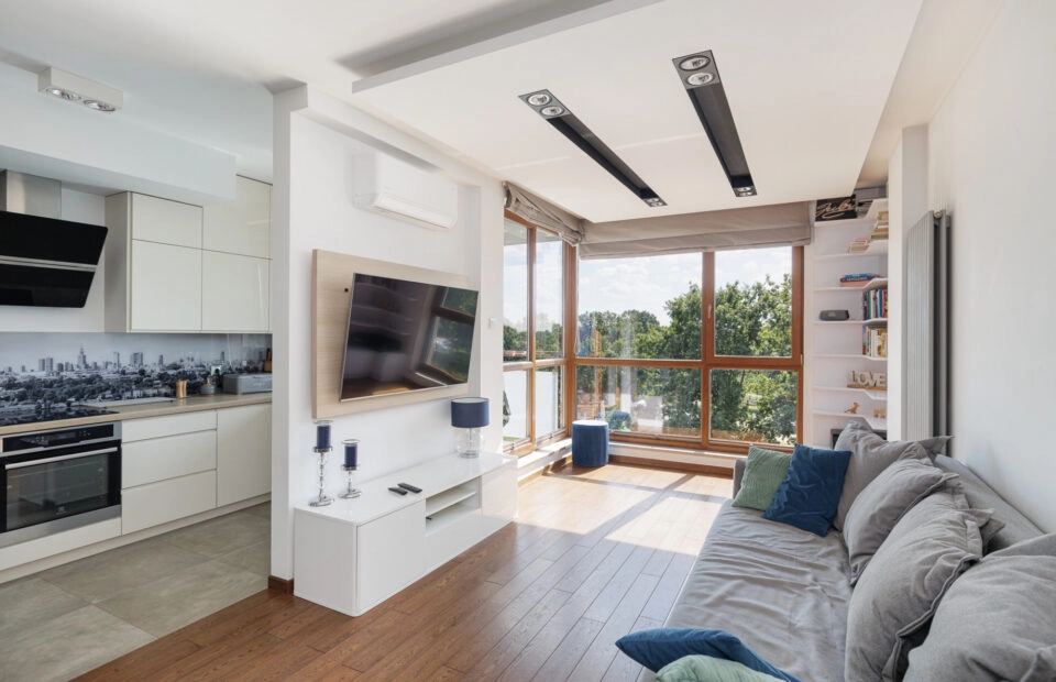 2 pokoje + 8m2 balkon, miejsce parkingowe, komórka