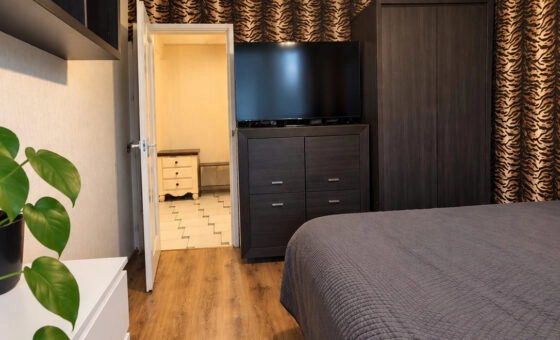 54,9 m2 3 duże pokoje + loggia super komunikacja