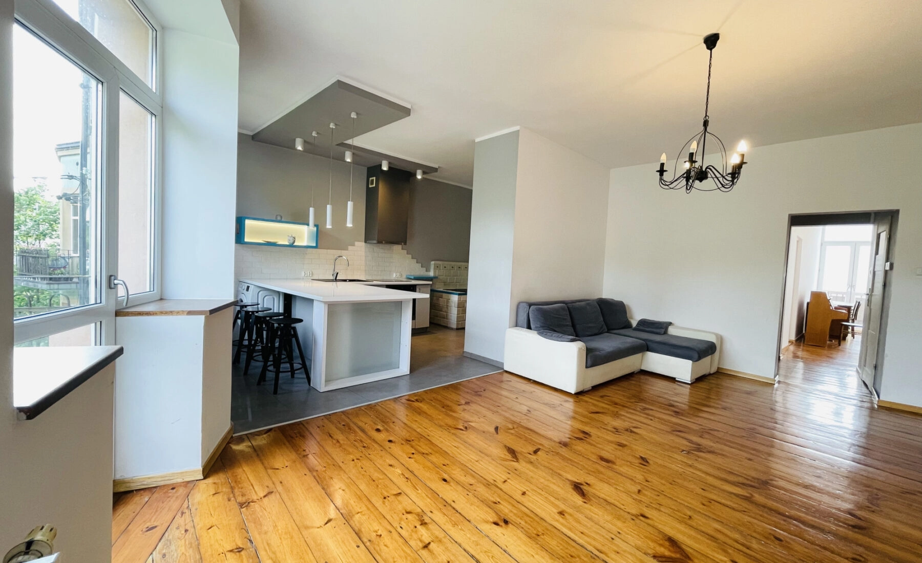 Apartament w kamienicy obok Jasnej Góry | 91 m2