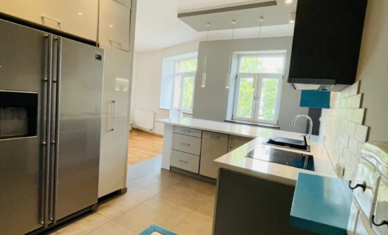 Apartament w kamienicy obok Jasnej Góry | 91 m2