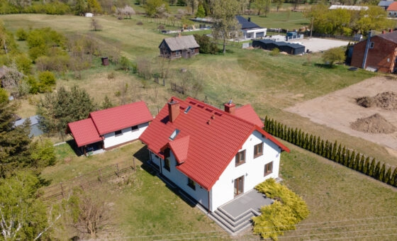 Dom 154 m², 5 sypialni, duży ogród 1542 m²