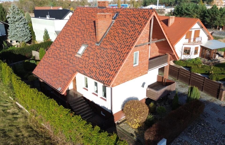 Dom z warsztatem i garażem - Konin