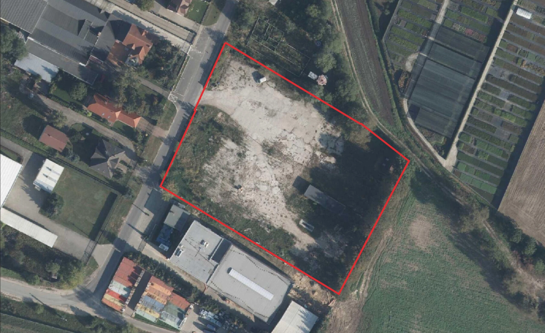 Wynajmę utwardzony plac