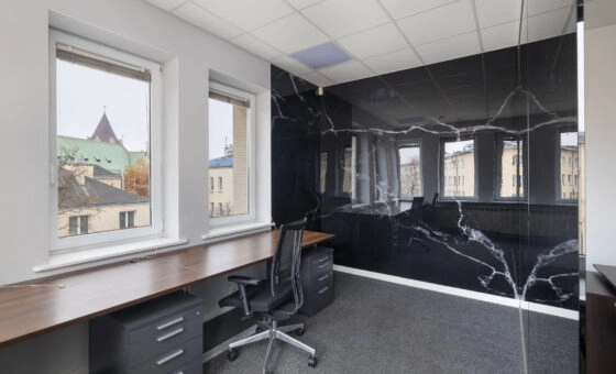 Lokal usługowy w stylowej kamienicy