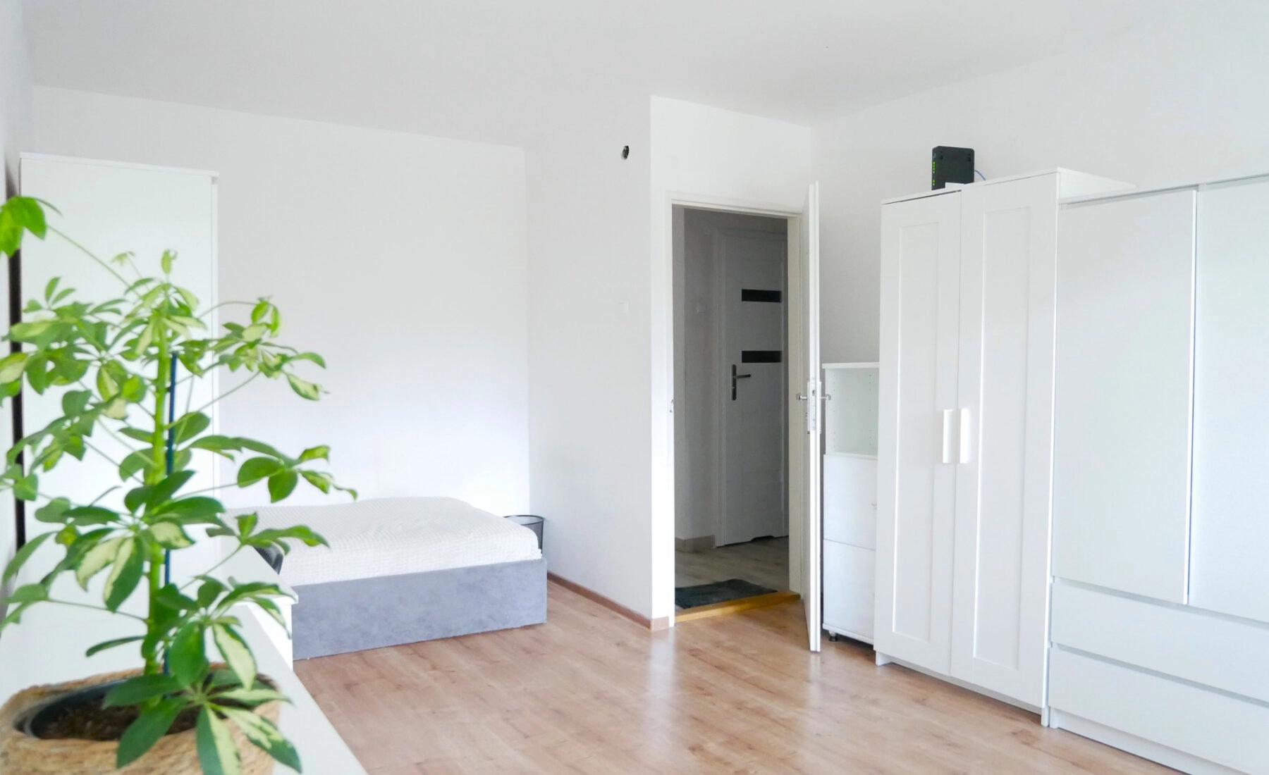 Mieszkanie 2-pokoje z wyremontowaną łazienką