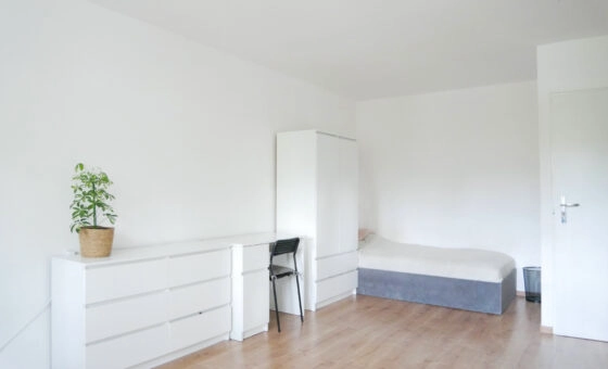 Mieszkanie 2-pokoje z wyremontowaną łazienką