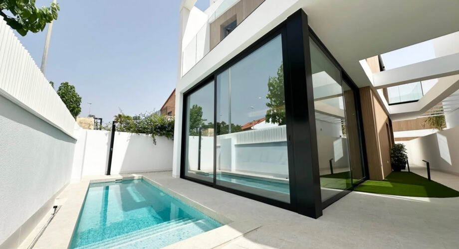 Costa Blanca nowy dom 189 m2 z wyposażeniem