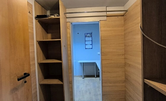 na warsztat, magazyn, cichą produkcję