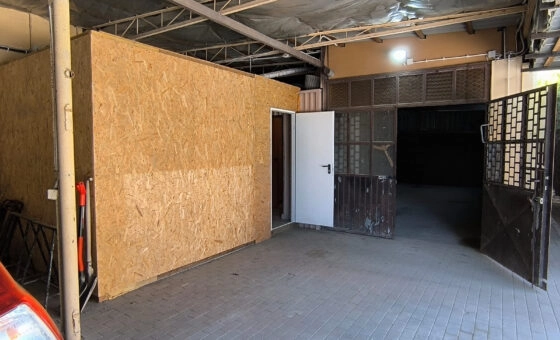 na warsztat, magazyn, cichą produkcję