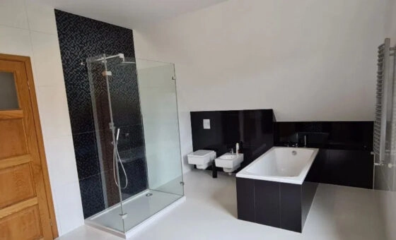 Dom z garażem gotowy do zamieszkania Szczytniki