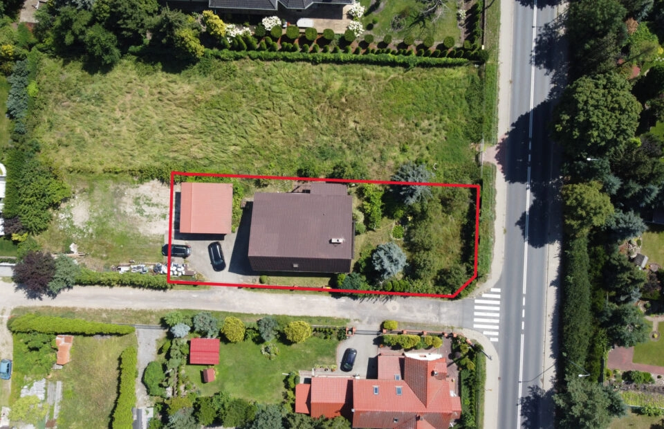 przestronn dom dla rodziny lub na firmę