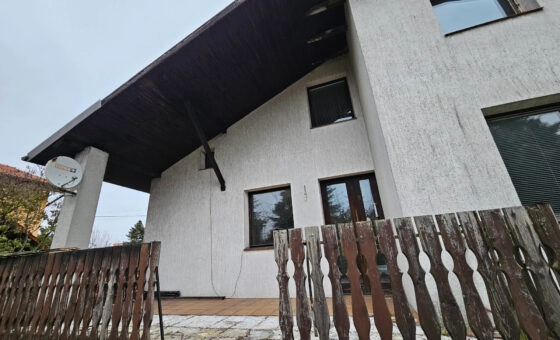 Na sprzedaż dom w spokojnej i cichej okolicy