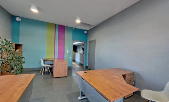 przestronne biuro w spokojnej lokalizacji