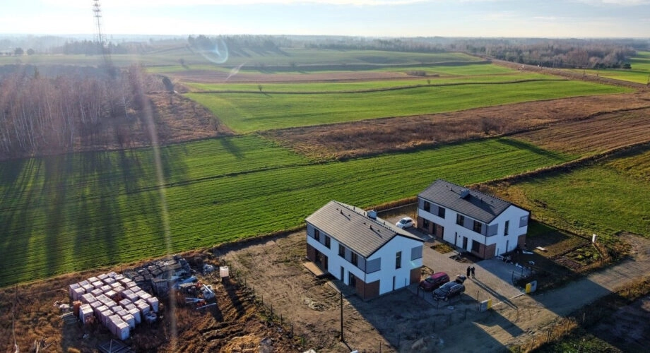 Dom z ogrodem w zabudowie bliźniaczej Gniezno