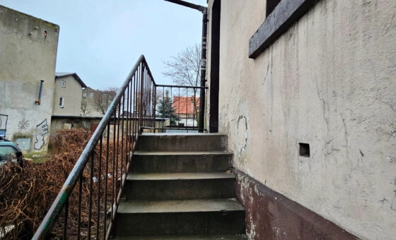 Sprzedam budynek mieszkalny do wykończenia