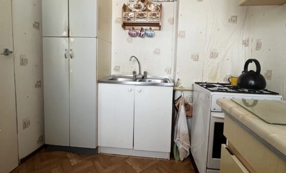 Mieszkanie z potencjałem- do remontu/najmu