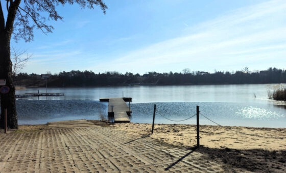 Restauracja & Pokoje "Zatoka"–Stanisławowo, Ślesin