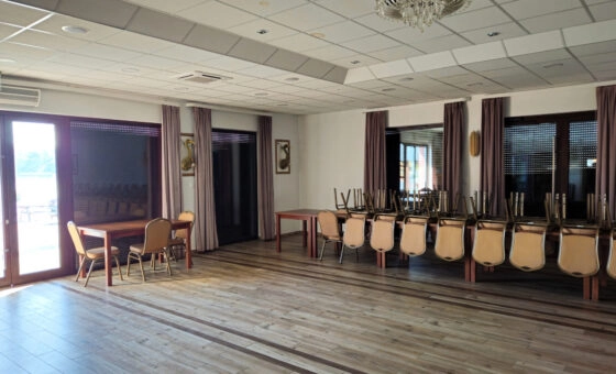 Restauracja & Pokoje "Zatoka"–Stanisławowo, Ślesin