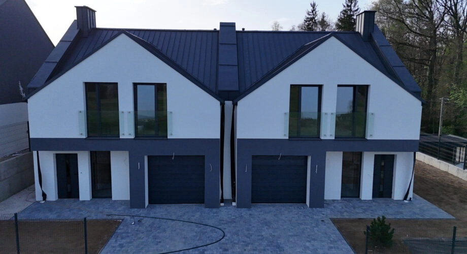 Domy w zacisznej okolicy