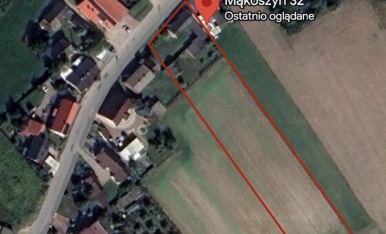 Na sprzedaż działka z zabudowaniami  31 arów