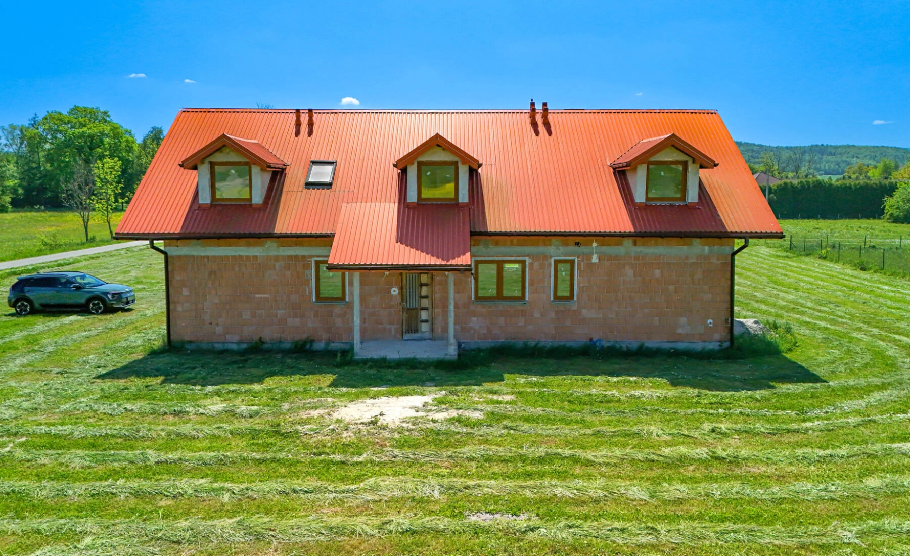 Dom w stanie deweloperskim 180m, działka 31a