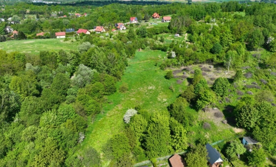 Działka przy ulicy S. Okrzei w Krośnie.