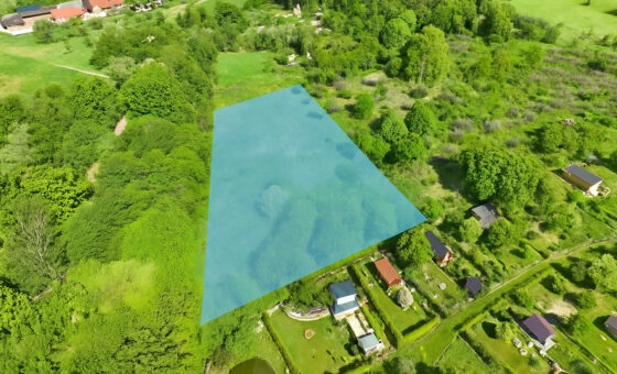 Działka przy ulicy S. Okrzei w Krośnie.