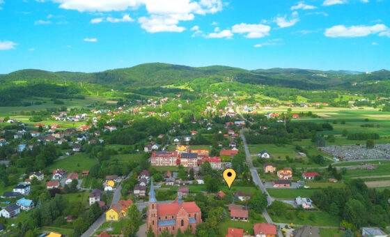 Działka budowlana w centrum Odrzykonia - 20 arów