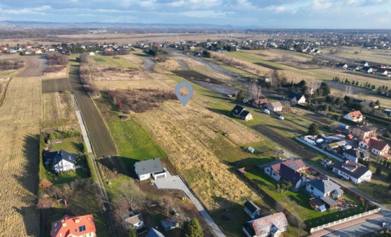 Atrakcyjna działka budowlana w Łężanach.