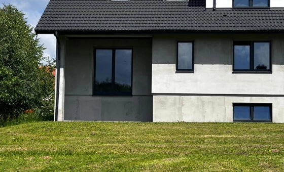 Brzeźnica -dom bliźniaczy 170 m² w leśnym zaciszu