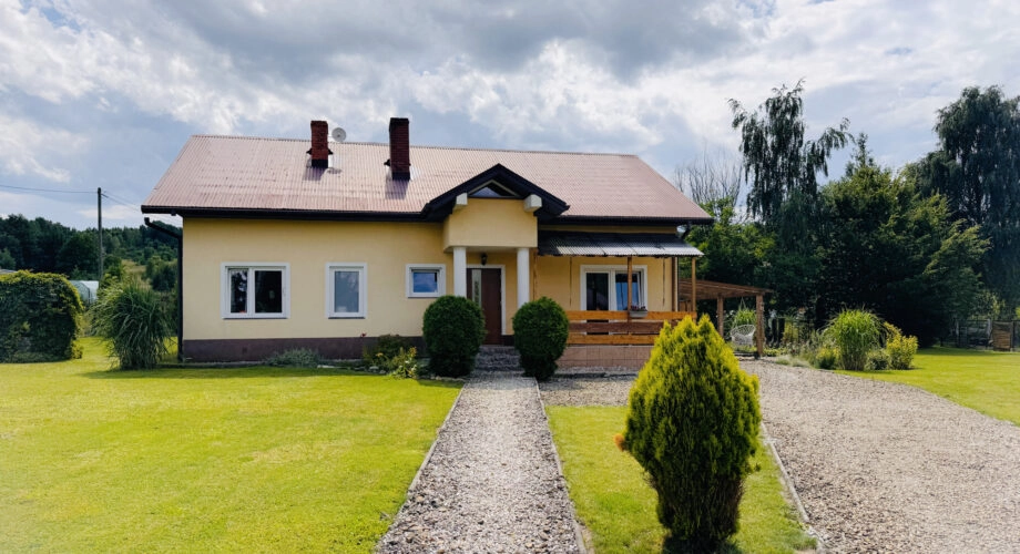 Dom gotowy do zamieszkania, Żeglce, gm. Chorkówka