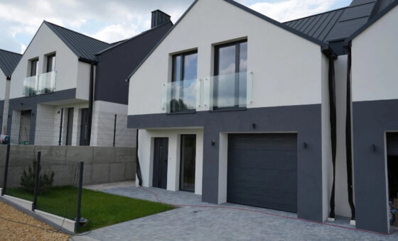 Domy w zacisznej okolicy