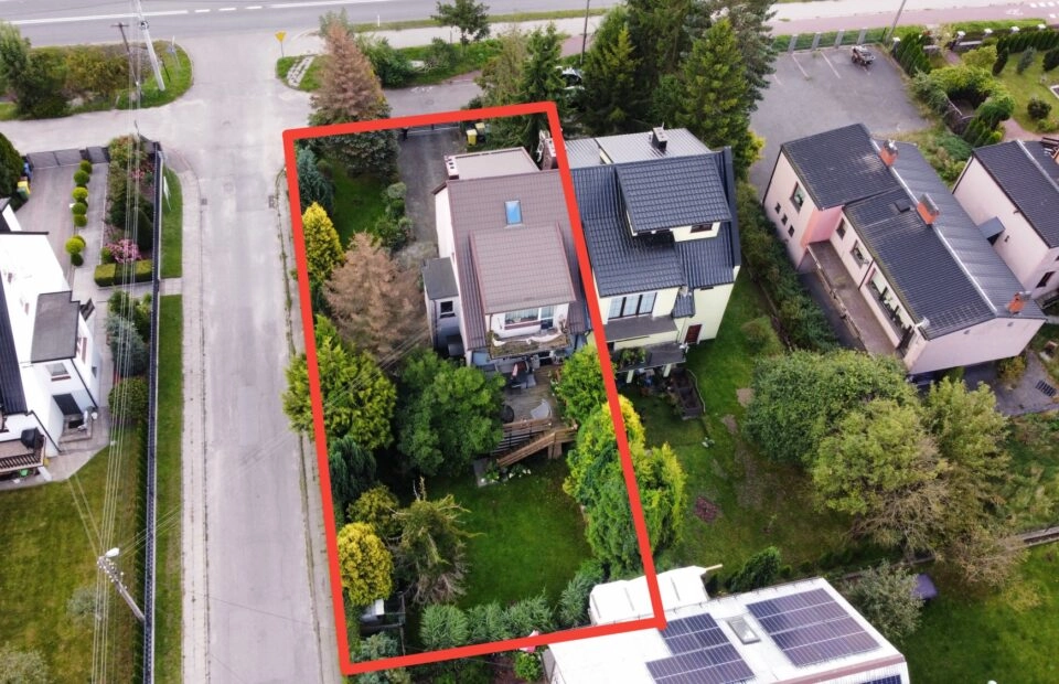 Bliźniak z dużym ogrodem w Żukowie