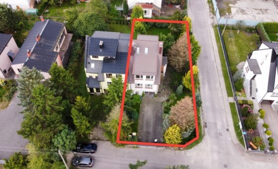 Bliźniak z dużym ogrodem w Żukowie