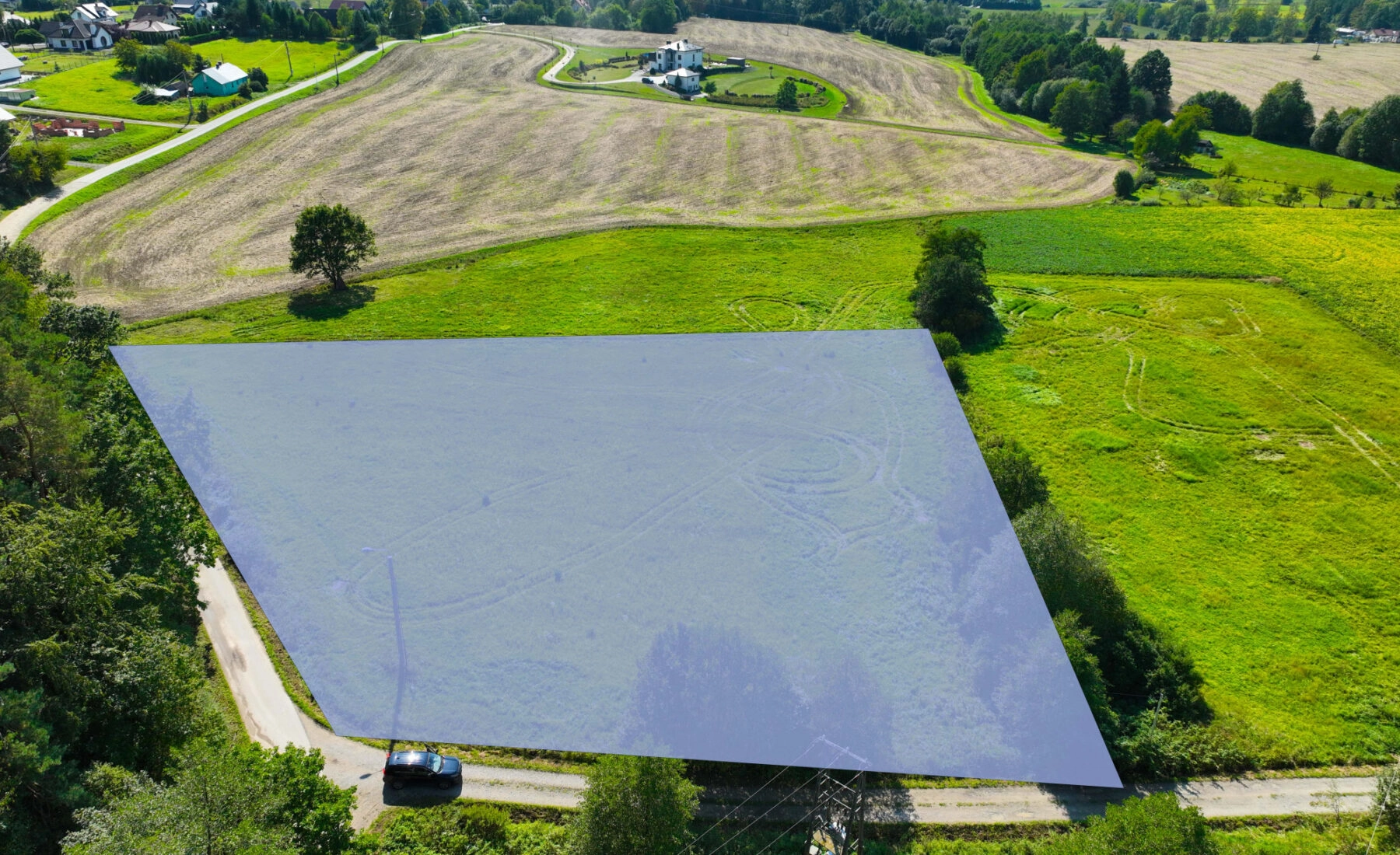 Działka 61,90 a, w Grabownicy Starzeńskiej.