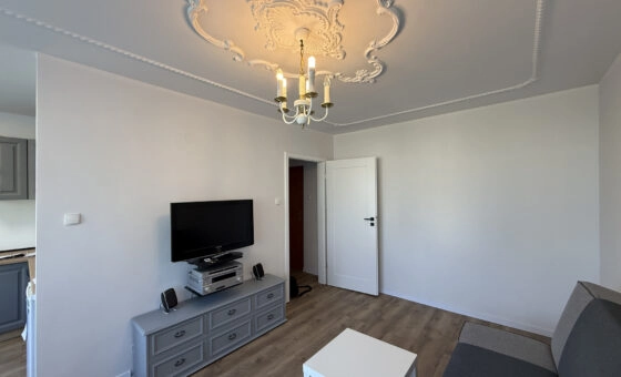 Mieszkanie 37,6m na sprzedaż ul.11 Listopada 18