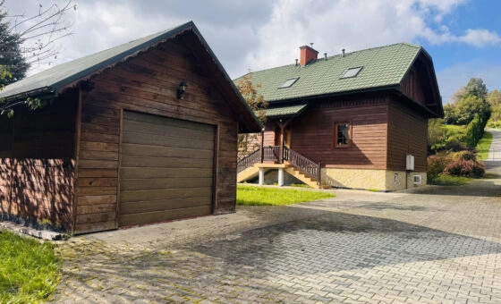 Klimatyczny dom po remoncie - Glinik Zaborowski