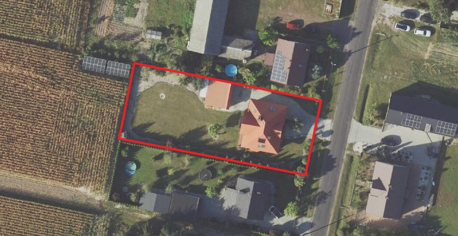 Dom + budynek garażowy  | Pokoje k. Słupcy