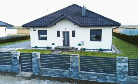 Nowoczesny dom z garażem – Leśnica k. Koła