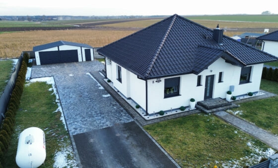 Nowoczesny dom z garażem – Leśnica k. Koła