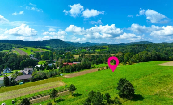 Malowniczo położona działka w Jasienicy Rosielnej