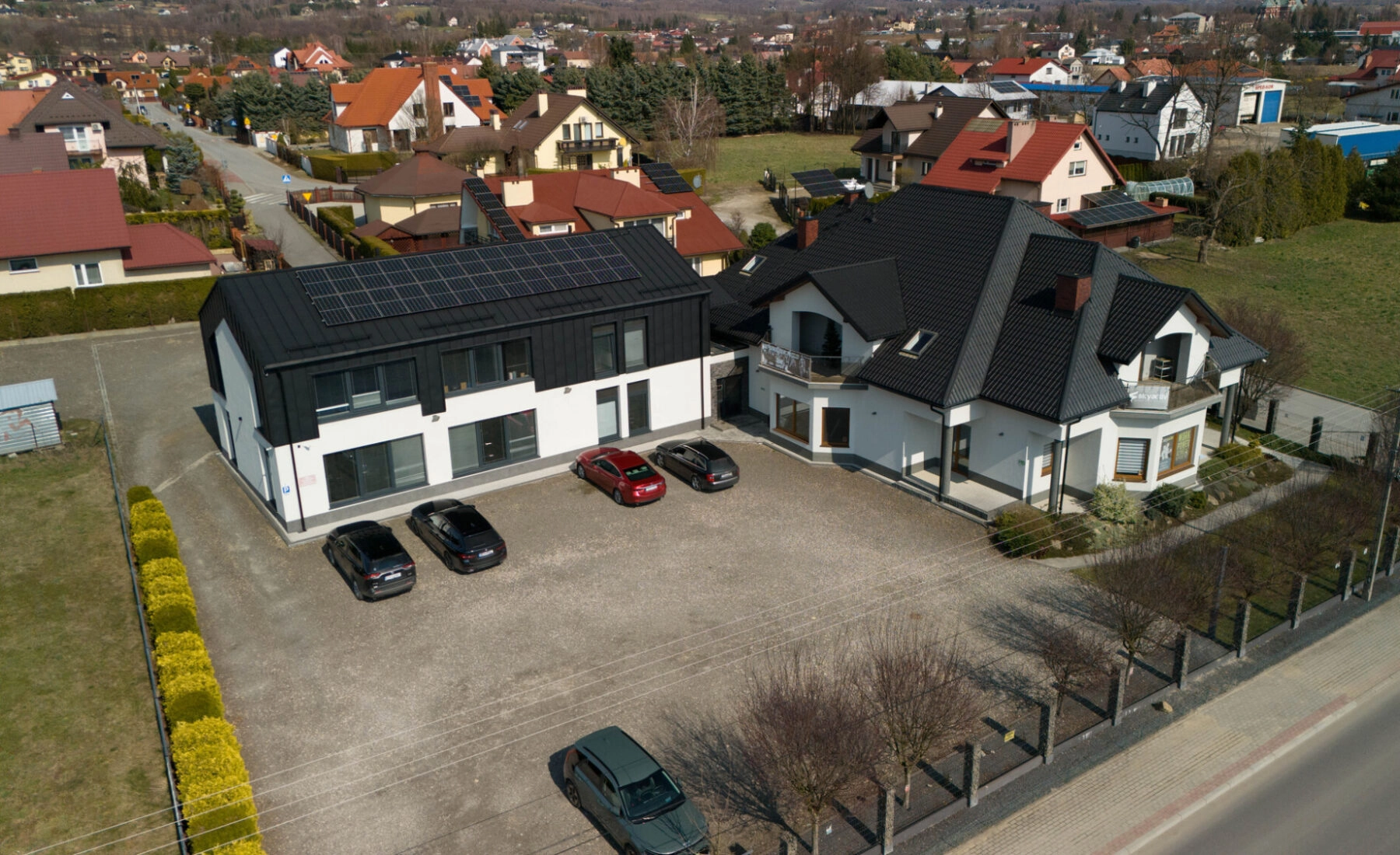 Dom z lokalem usługowym w Korczynie