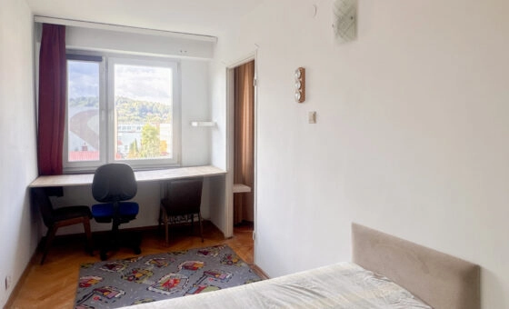 4 pokojowe mieszkanie w Sanoku - ul. Jabłoni