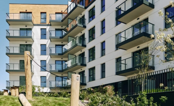 Ostatni 2 pokoje apartament zachód widok