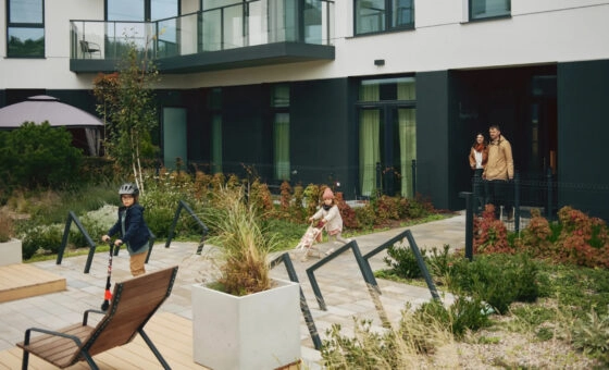 Ostatni 2 pokoje apartament zachód widok