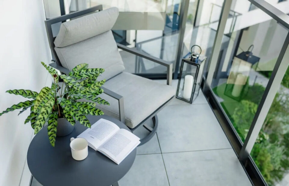 Rodzinny apartament z dużym balkonem ładowarka