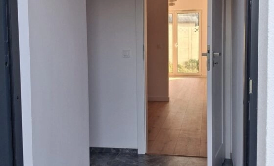 Umeblowany dom w wysokim standardzie wykończenia