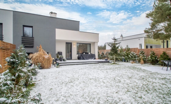 Rodzinna przestrzeń blisko natury i miasta