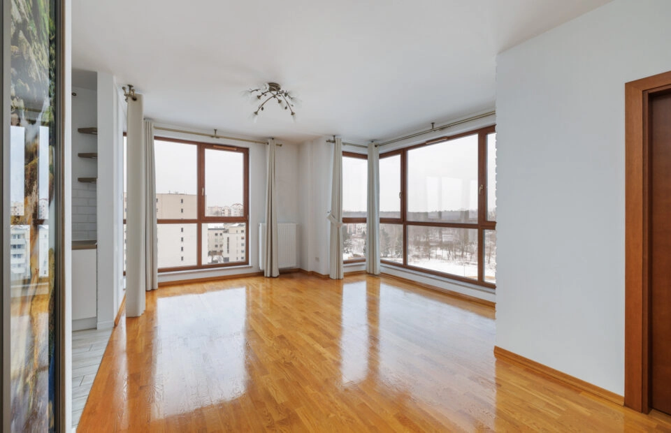 2 pokoje + balkon + miejsce parkingowe + komórka